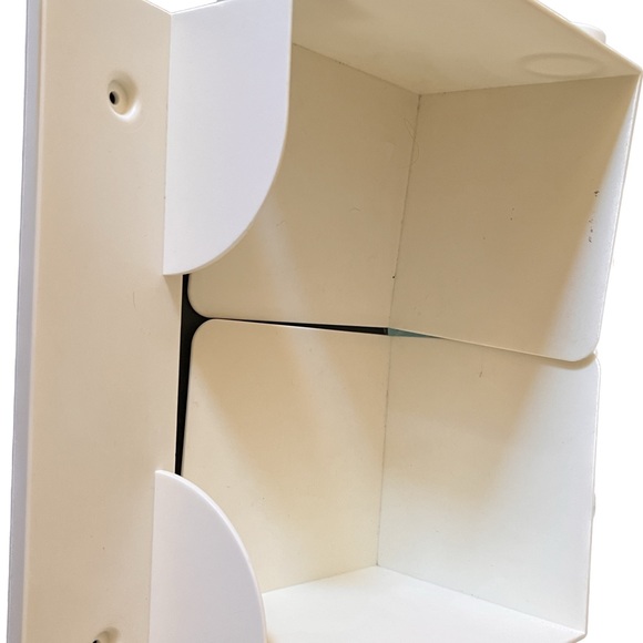 Vintage Tupperware paper towel holder and set of 2 vintage utensil holders - Picture 5 of 7